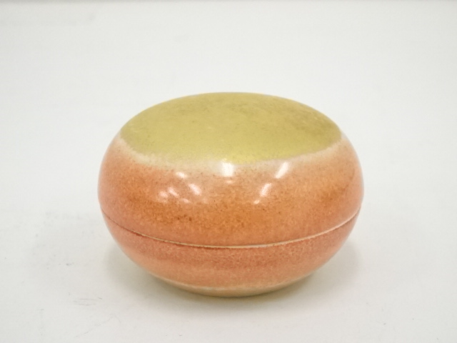 香合 紀太理光 共箱 富田焼 三角 茶道具 茶の湯 B-6 道具 ] - 道具 富田焼 紀太理光造 丸香合（共箱） | ネットショップ圭